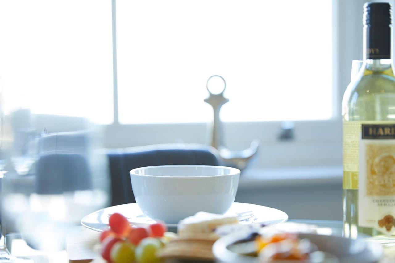 Sea View Serenity Breath Taking Sea View Sleeps 4 สการ์โบโรห์ ภายนอก รูปภาพ